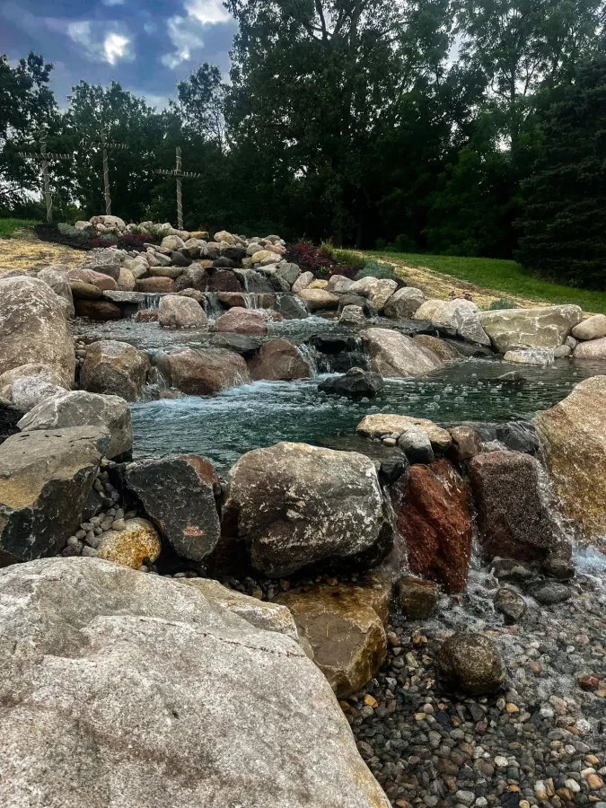Waterfall rockwork